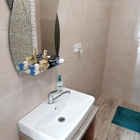 בית הארחה K-plus 3*